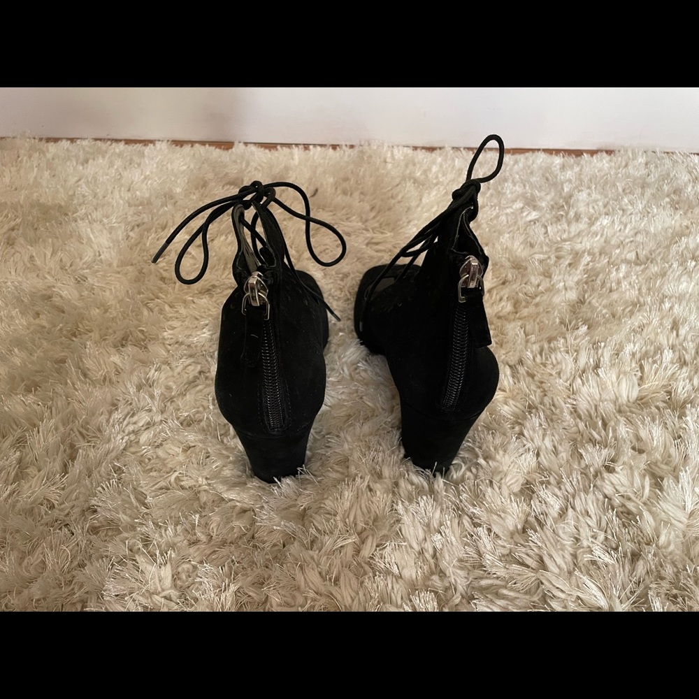 14th & Union Black Lace Up Open Toe Block Heel - … - image 2